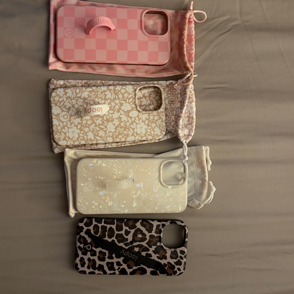 iPhone 16e/13/14 Loopy Cases - 6.1” screen